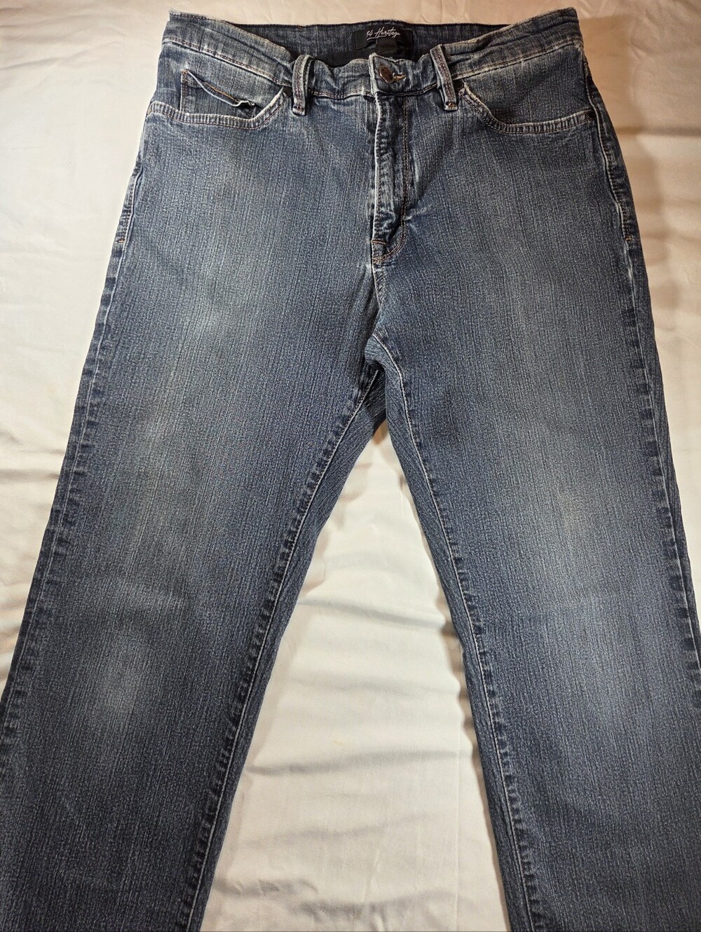 34 Heritage Straight Fit Washed Blue Jeans